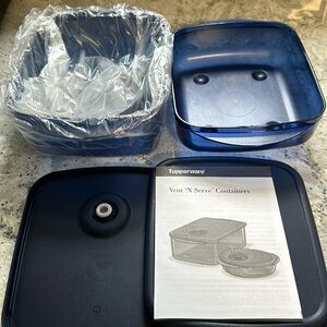 Tupperware vent and serve containers